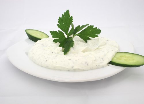 haydari in plate with cucumber